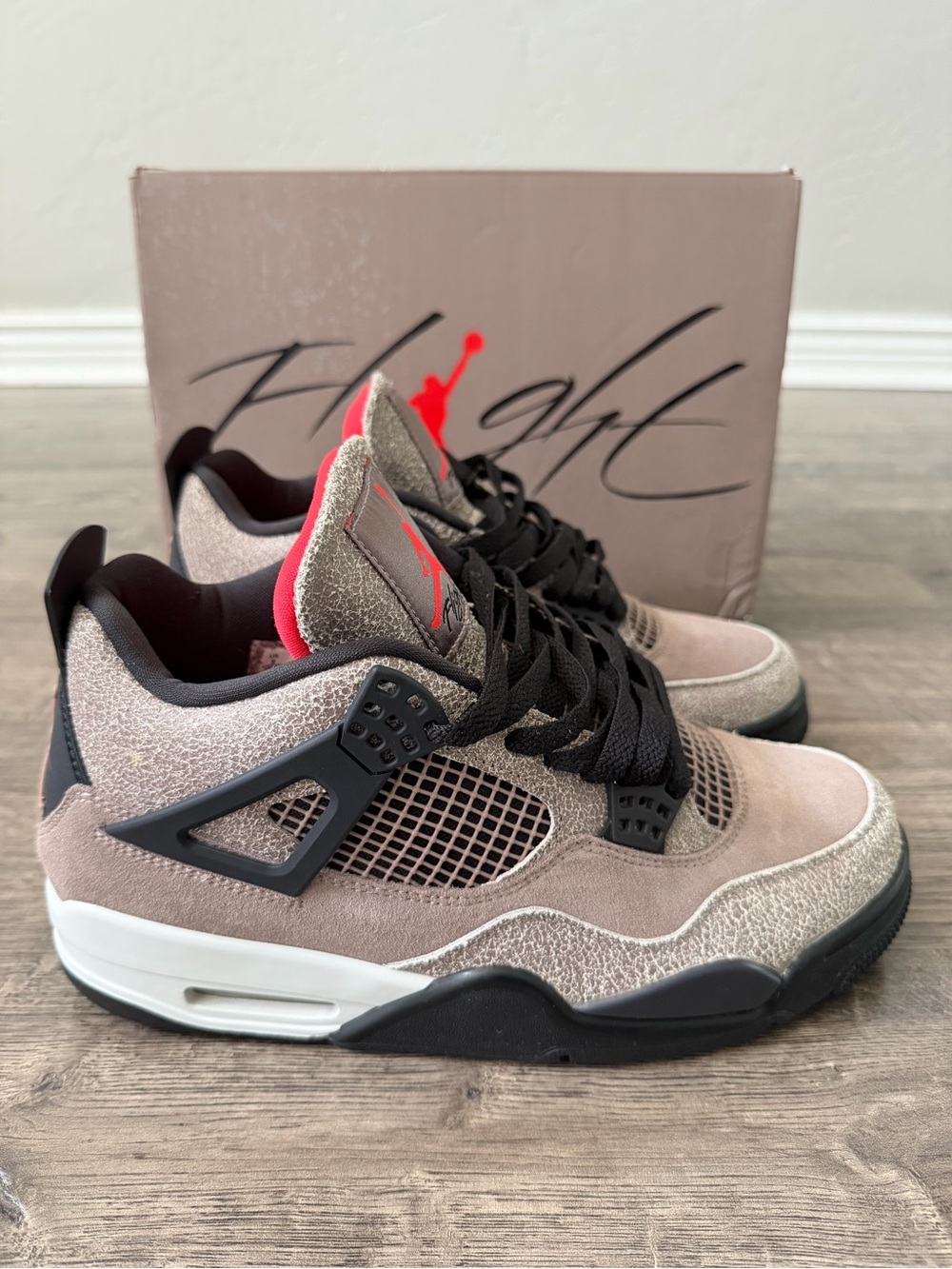Nike Air Jordan 4 Retro Taupe Haze Mens Size 9 DB0732-200 OG Box Sneaker - Picture 6 of 13